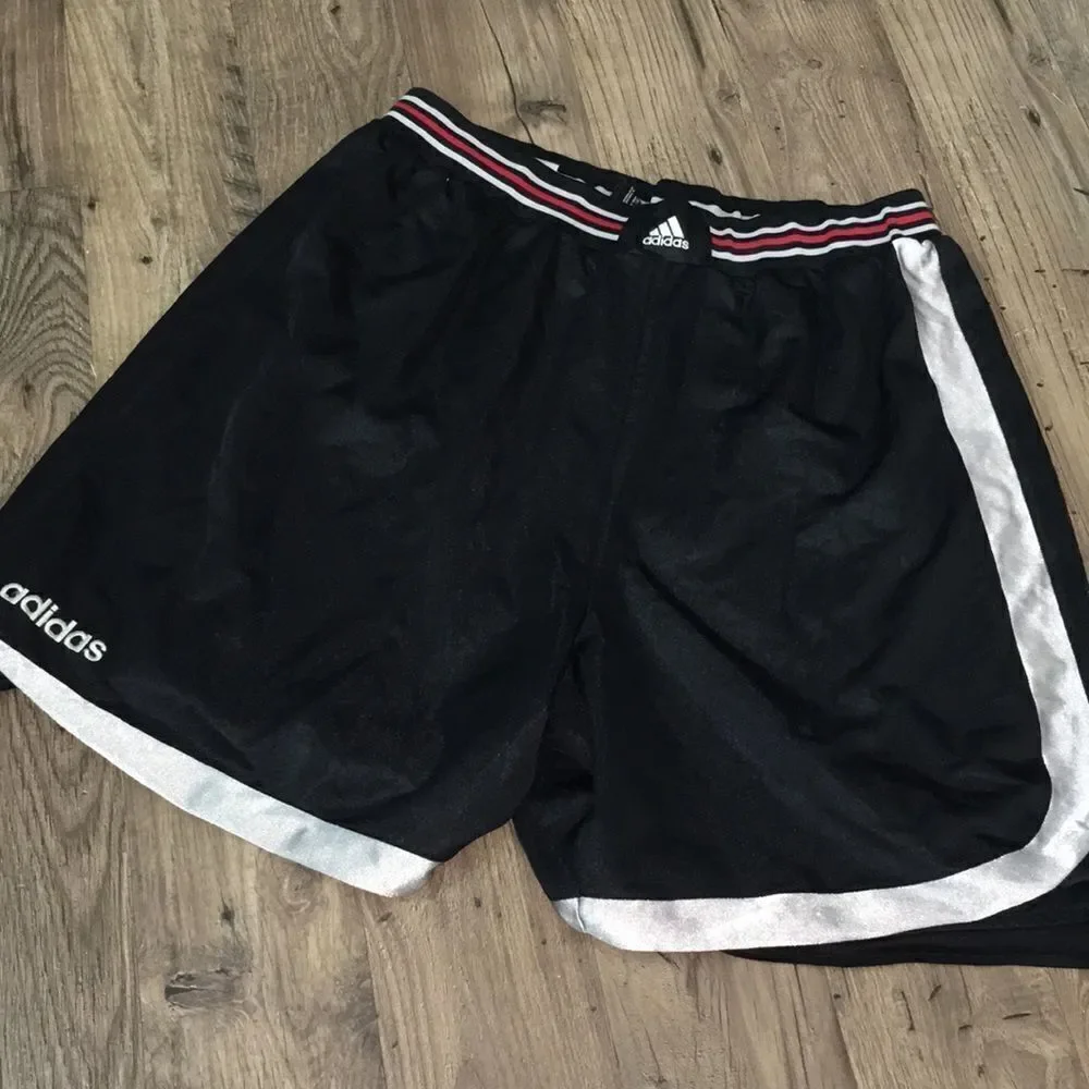 Vintage lined adidas men’s basketball shorts satin